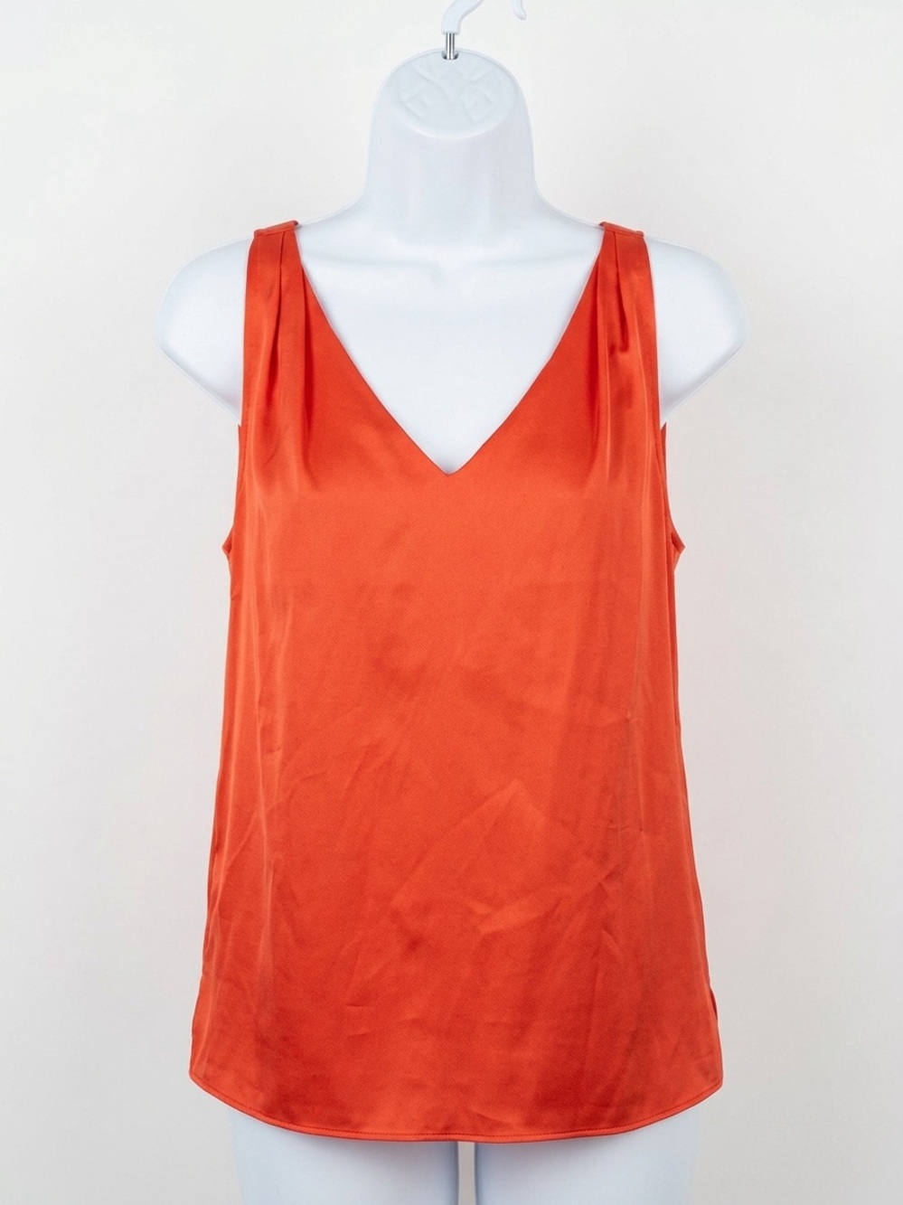Boston Proper Sleeveless Satin V-Neck Blouse Camisole Excellent Condition